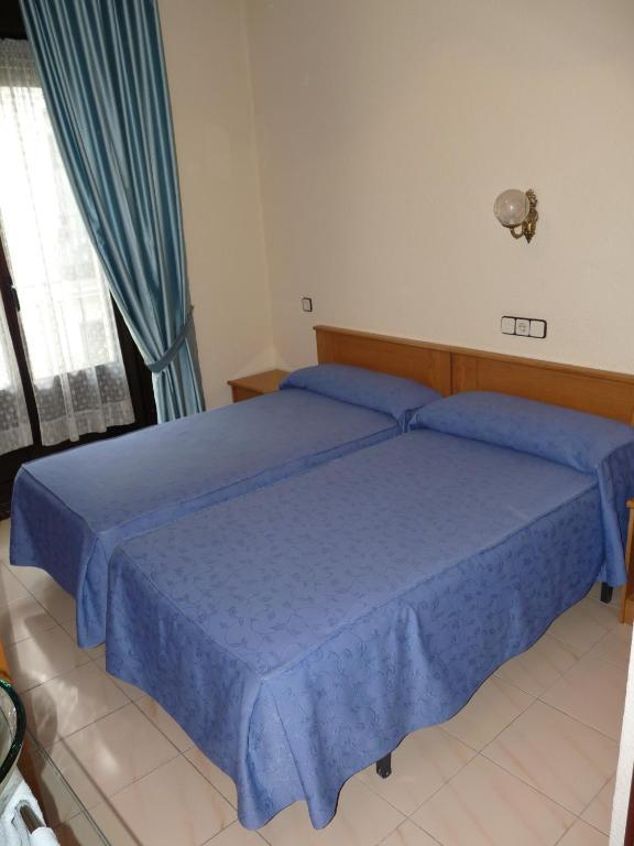 Hostal Fernandez Madrid Pokoj fotografie