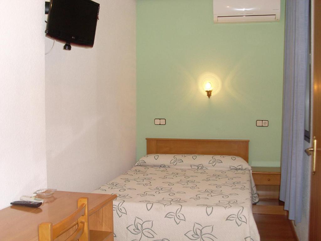 Hostal Fernandez Madrid Exteriér fotografie